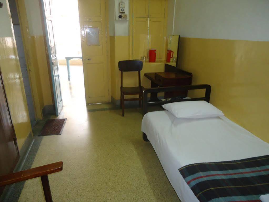 Hotel Mysore Dasaprakash Экстерьер фото